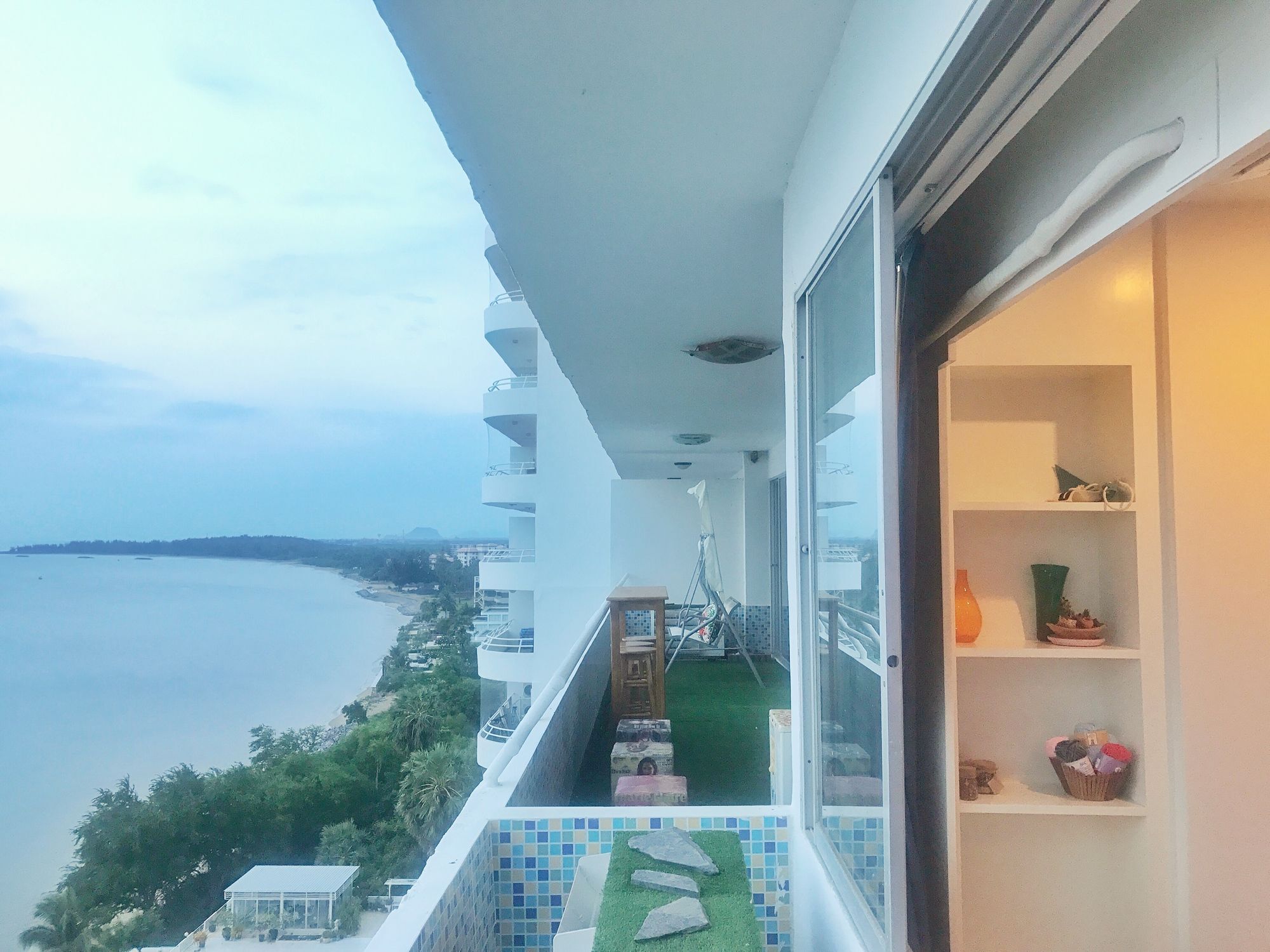 A2E : Ibiza Khao Tao Hua Hin Daire Pran Buri Dış mekan fotoğraf
